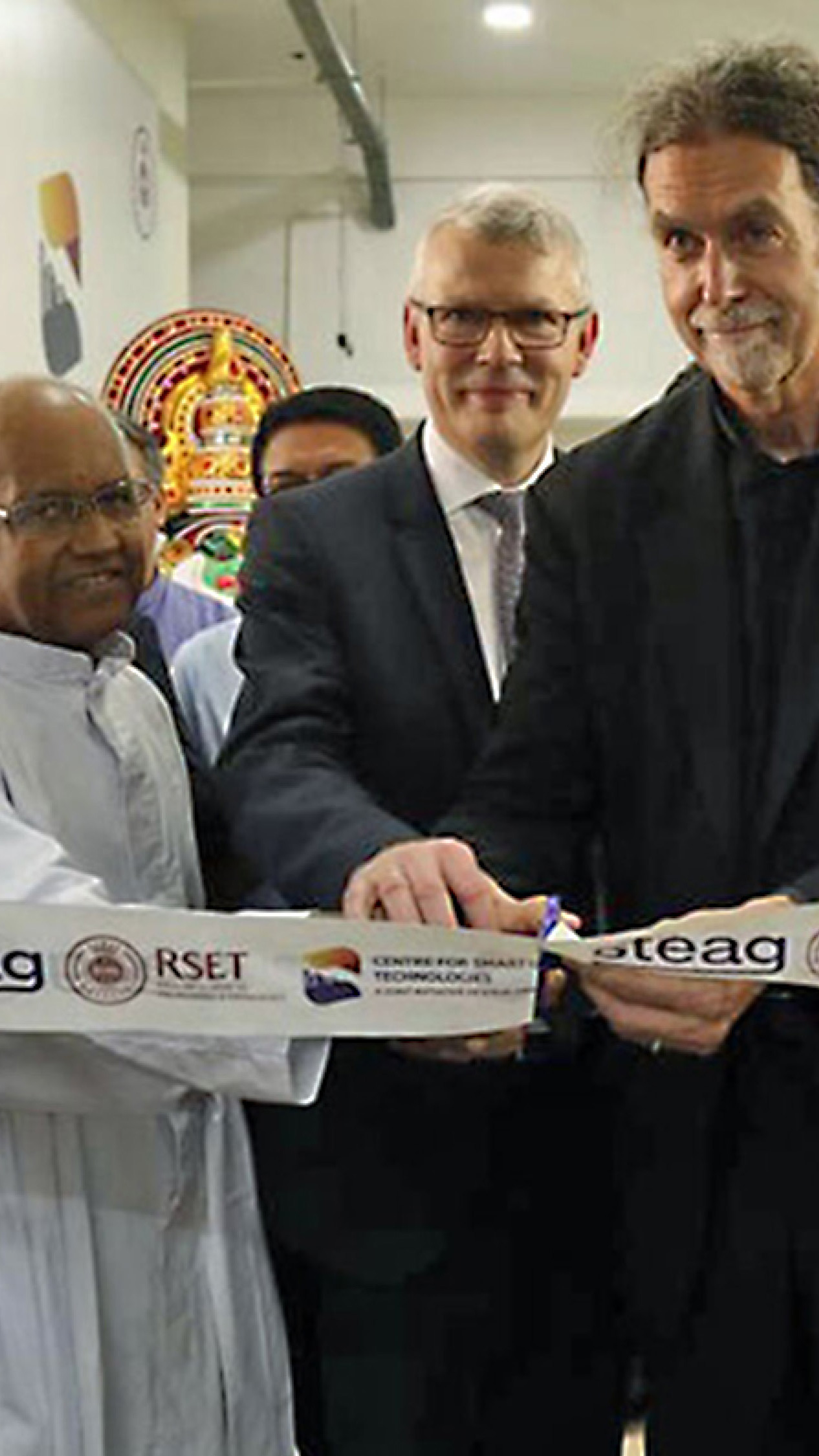 ./uploads/pics//uploads/pics/200803_STE_Header_Energy_Services_India_9-16.jpg